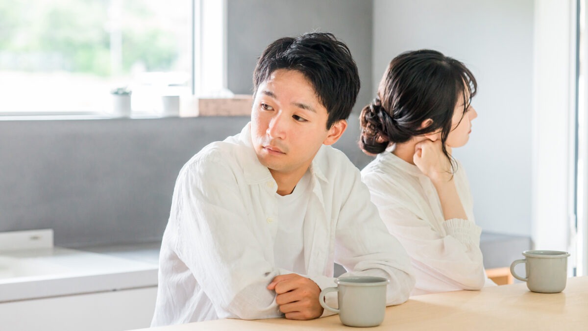 セックスレスは浮気の前兆？関係性の変化とリスク