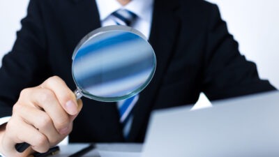 過去の勤務実態からわかる人物リスク｜採用・取引前の企業調査
